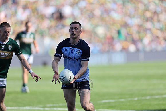 ÁTH CLIATH V CIARRAÍ 2026-1276