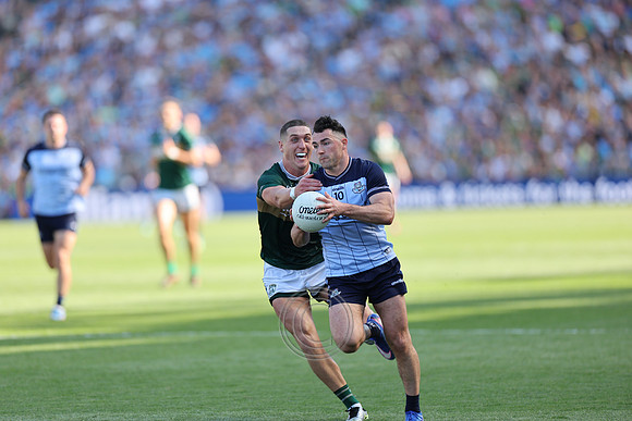 ÁTH CLIATH V CIARRAÍ 2026-1439