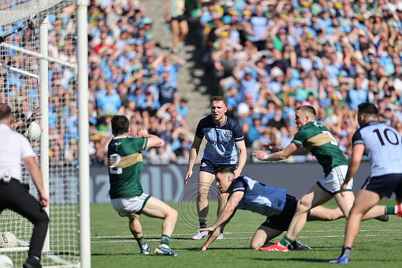 ÁTH CLIATH V CIARRAÍ 2026-1630