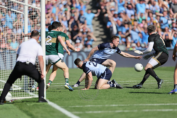 ÁTH CLIATH V CIARRAÍ 2026-1640