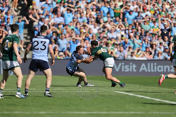 ÁTH CLIATH V CIARRAÍ 2026-1665