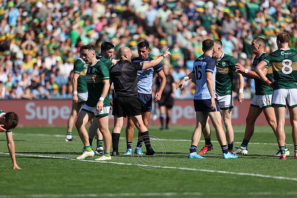 ÁTH CLIATH V CIARRAÍ 2026-1721