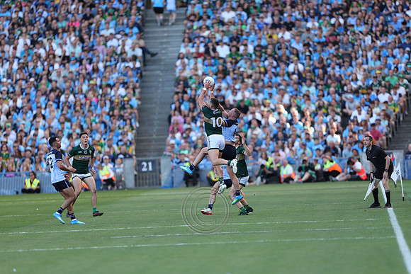 ÁTH CLIATH V CIARRAÍ 2026-2005