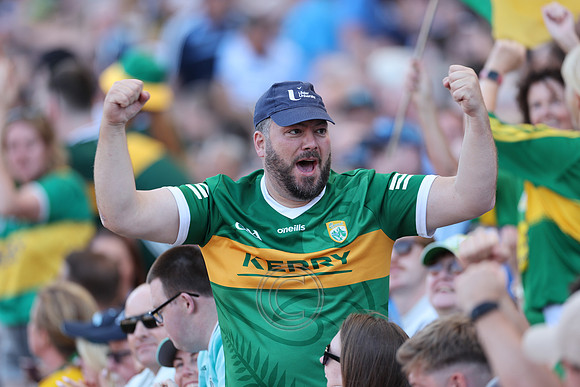 ÁTH CLIATH V CIARRAÍ 2026-2292