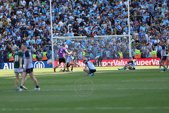 ÁTH CLIATH V CIARRAÍ 2026-2451