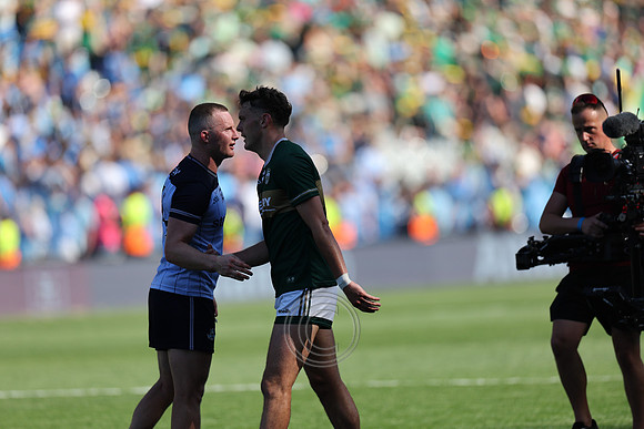 ÁTH CLIATH V CIARRAÍ 2026-2496