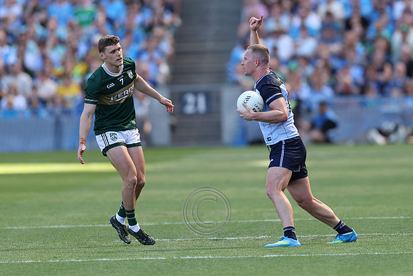 ÁTH CLIATH V CIARRAÍ 2026-0883