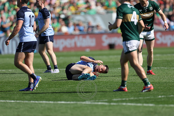 ÁTH CLIATH V CIARRAÍ 2026-1183