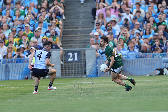 ÁTH CLIATH V CIARRAÍ 2026-1378