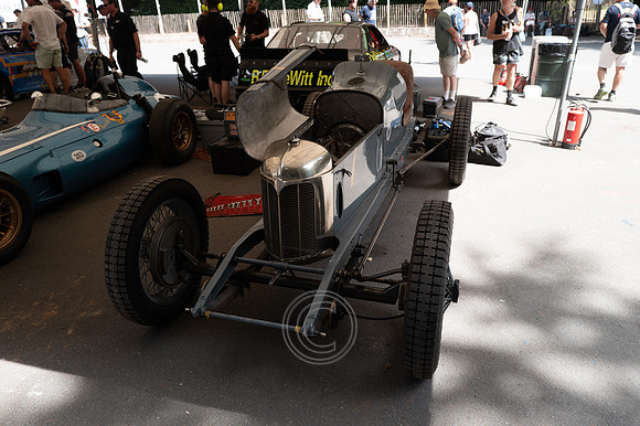 goodwood thursday 2026-1000131