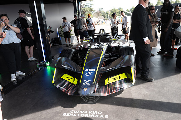 goodwood thursday 2026-1000156