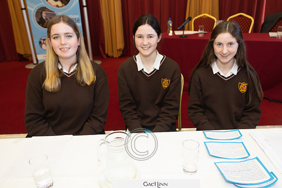 PIARSAIGH-403