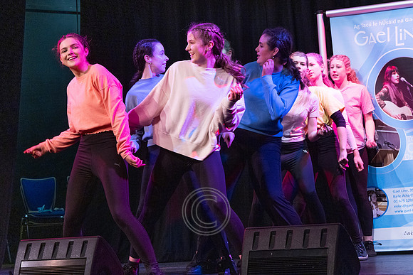GLEE-CAÍ PSCDHUIBHNE-16