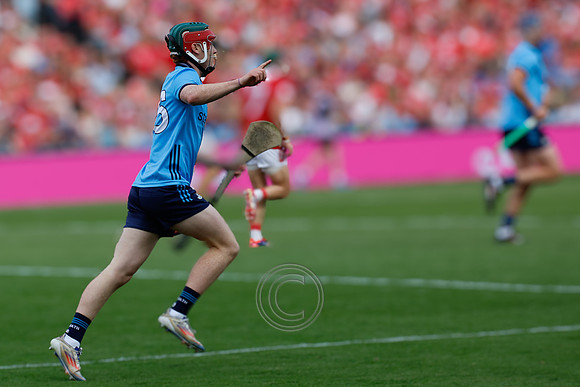 BÁC V CORCAIGH-2180