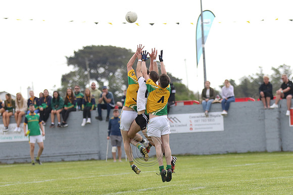 CILL CHOMÁIN V CLANN NA nGAEL-107