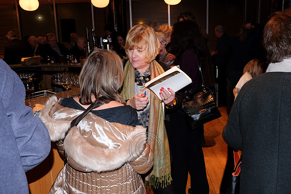 ISABEL CONWAY PRESS GANG 2015-3070