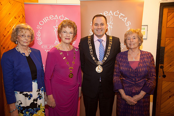 BLÁTHNAID Ó BRÁDAIGH INSEALBHÚ 2013