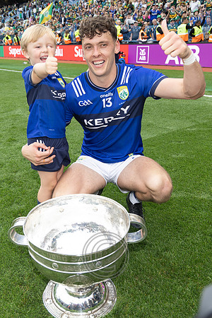 CIARRAÍ V DÚN NA nGALL -0420