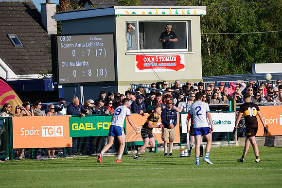 C NA MARTRA V NAOMH ANNA-1301