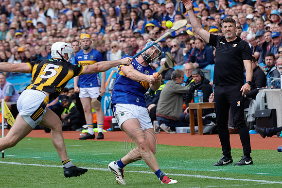 TIPP V KILKENNY-0820