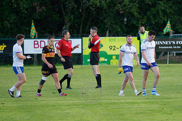 C NA MARTRA V NAOMH ANNA-1573