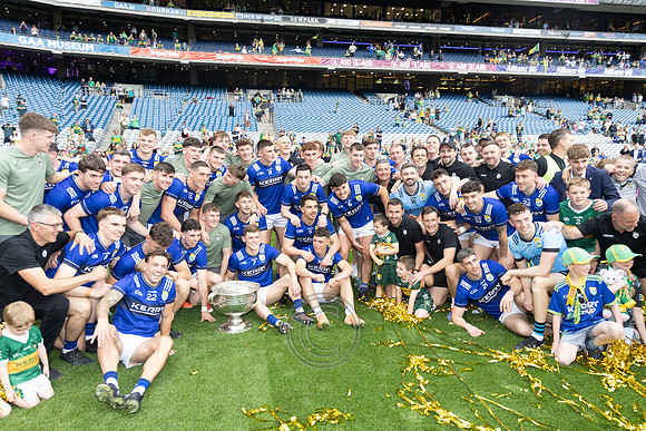 CIARRAÍ V DÚN NA nGALL -0474