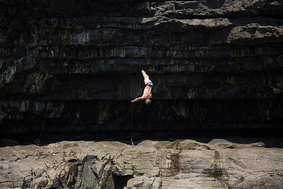 CliffDive14-7946
