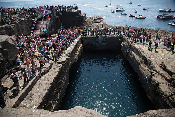 CliffDive14-8014