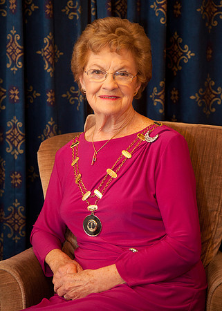 BLÁTHNAID Ó BRÁDAIGH INSEALBHÚ 2013