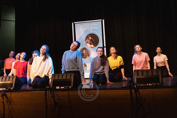 GLEE-CAÍ PSCDHUIBHNE-3
