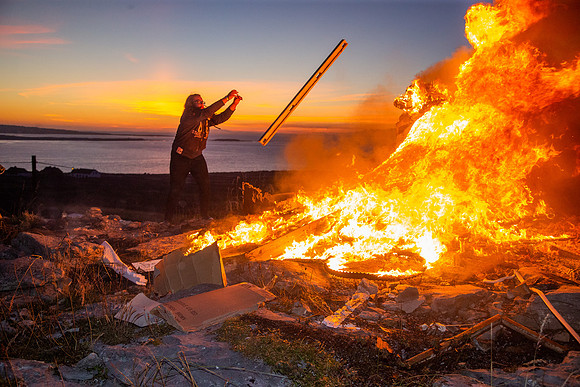 Féile Naomh Eoin Bonfire