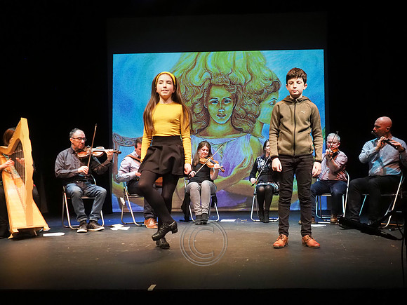 Ceoltóirí Óga Chois Fharraige-1010238
