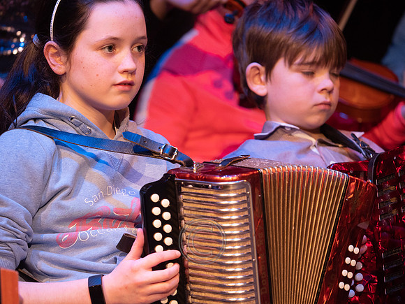 Ceoltóirí Óga Chois Fharraige-2030053