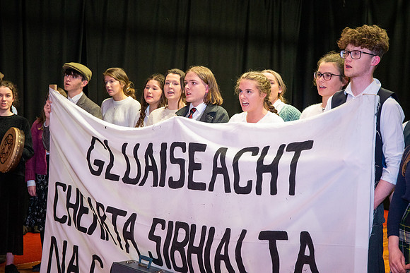 Gluaiseacht-0202