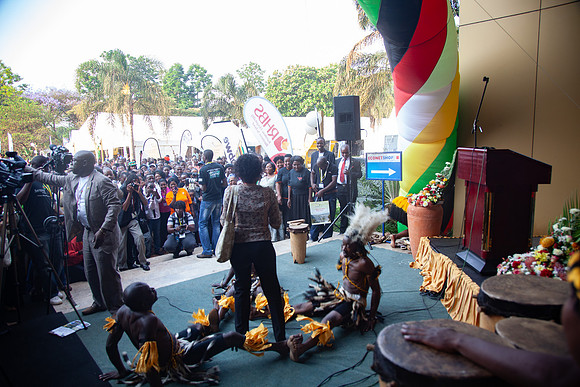 Zimbabwe_People_010