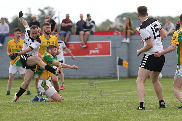 CILL CHOMÁIN V CLANN NA nGAEL-173