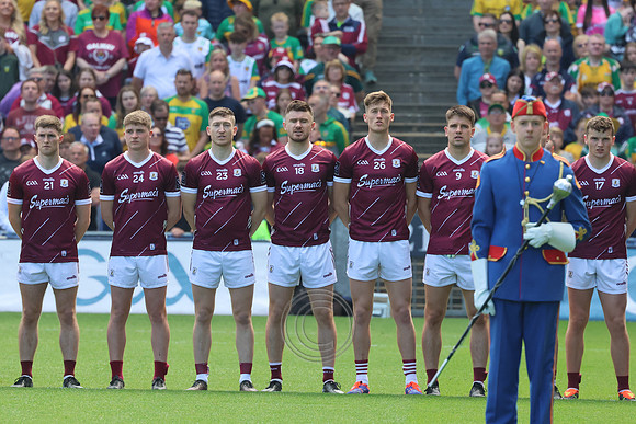 GAILLIMH v DÚ NA nGALL-20