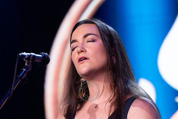 Adhna Ní Bhraonáin-1
