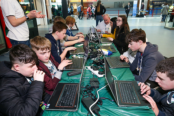TechFéile 20-0300