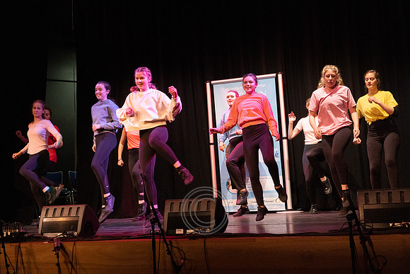GLEE-CAÍ PSCDHUIBHNE-15