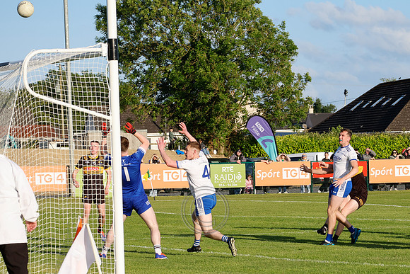 C NA MARTRA V NAOMH ANNA-145