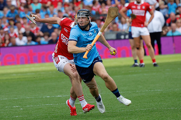 BÁC V CORCAIGH-2072