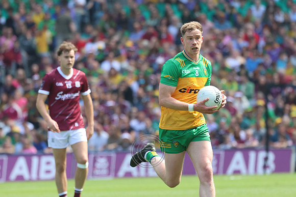 GAILLIMH v DÚ NA nGALL-63