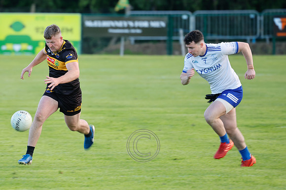 C NA MARTRA V NAOMH ANNA-1455