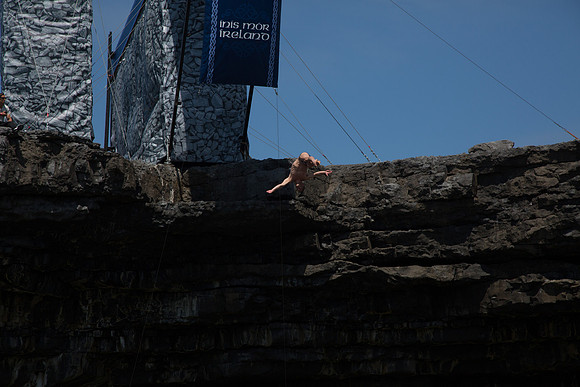 CliffDive14-7945