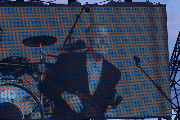 Cohen_on screen_0130