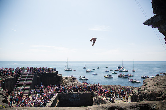 CliffDive14-8005