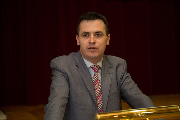 Reiviu-0122