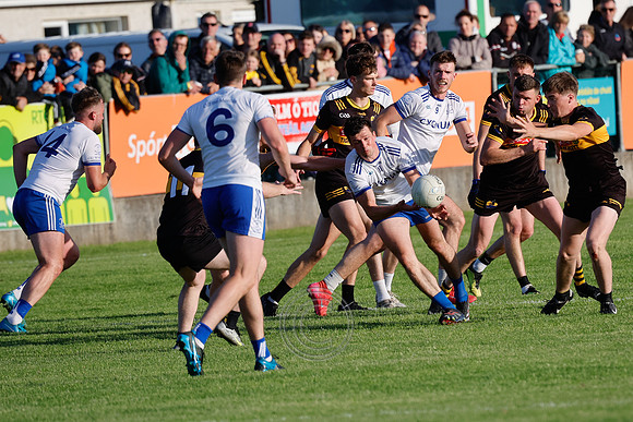 C NA MARTRA V NAOMH ANNA-1374-2