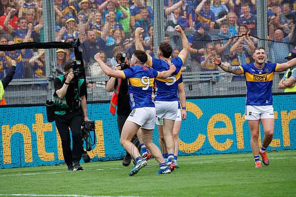 TIPP V CORK PLAY-1699